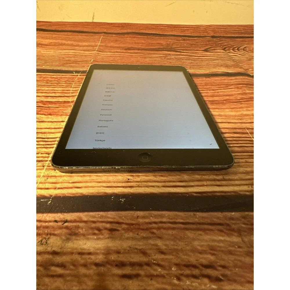 Apple iPad Mini 2 (Wi-Fi Only), A1489, Storage 16 GB, Screen Size 7.9 in